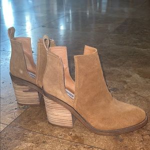 Steve Madden booties size 7